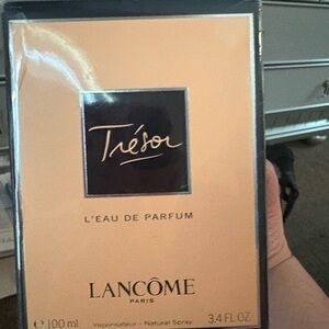 Lancôme Tresor perfume- new in box